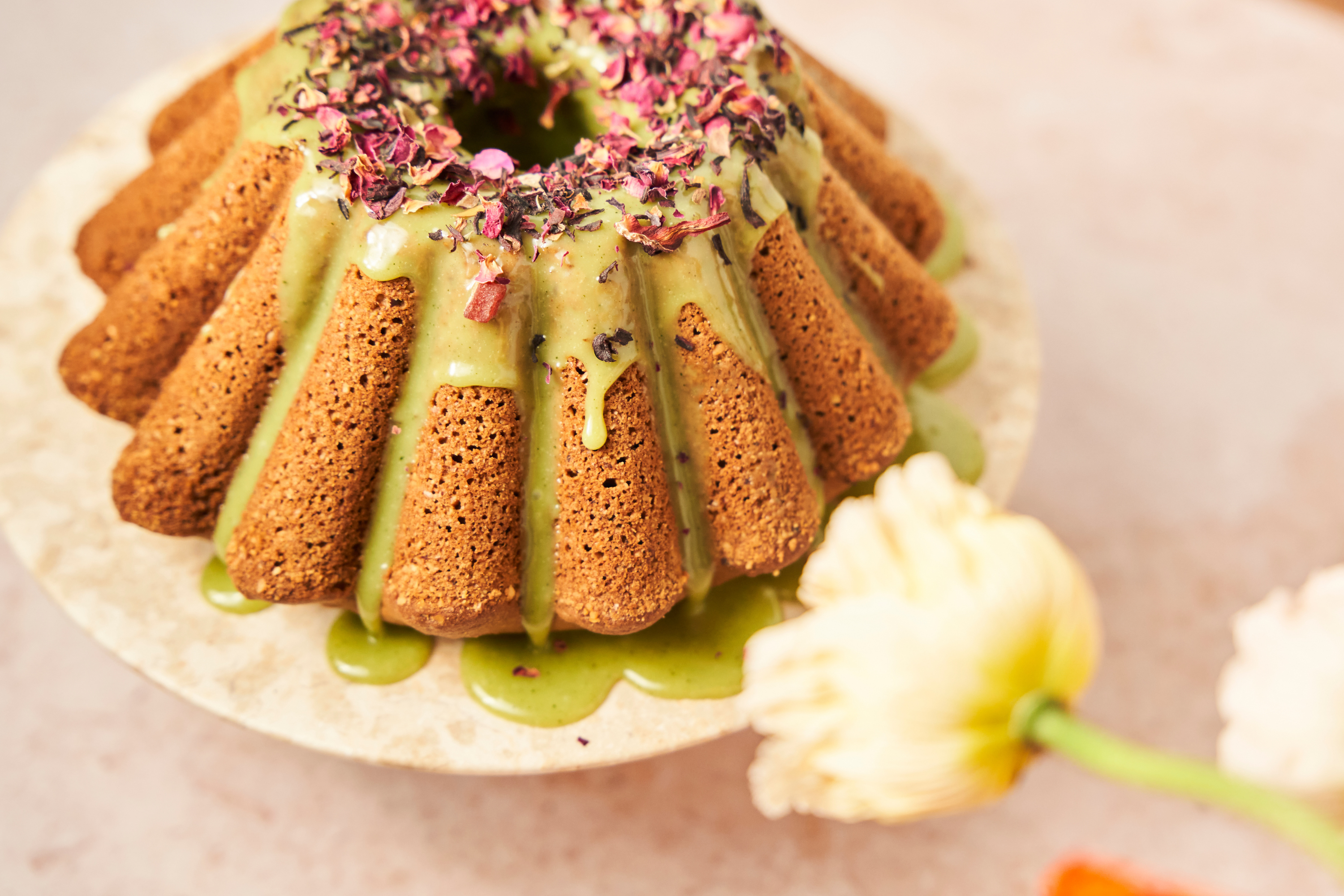 babka wielkanocna z matchą