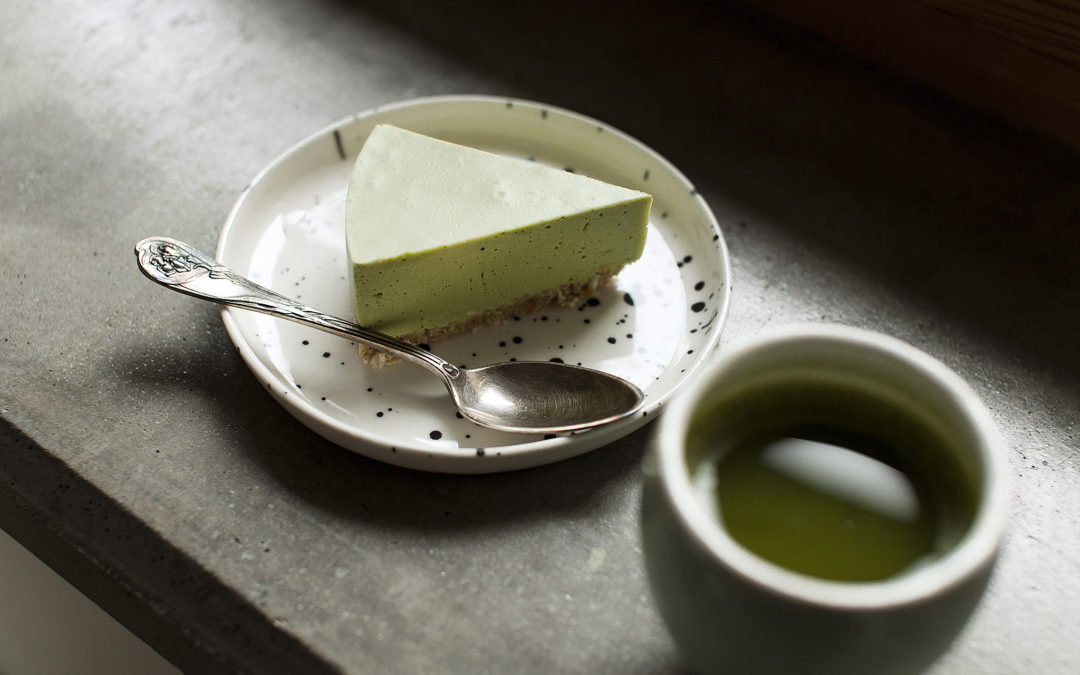 Sernik kokosowo-cytrynowy z matchą