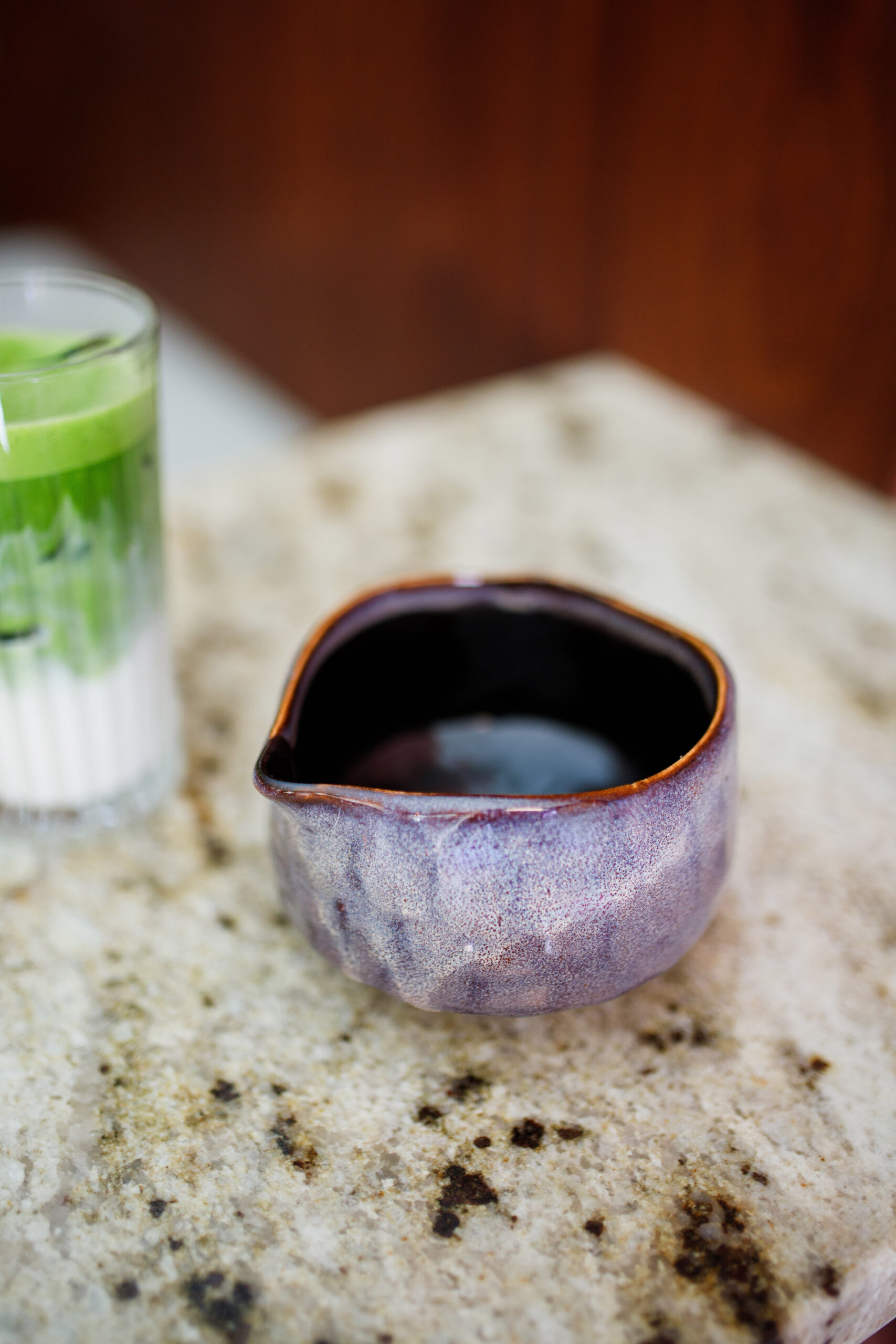 Matchawan Sumomo czarka do matchy z dzióbkiem